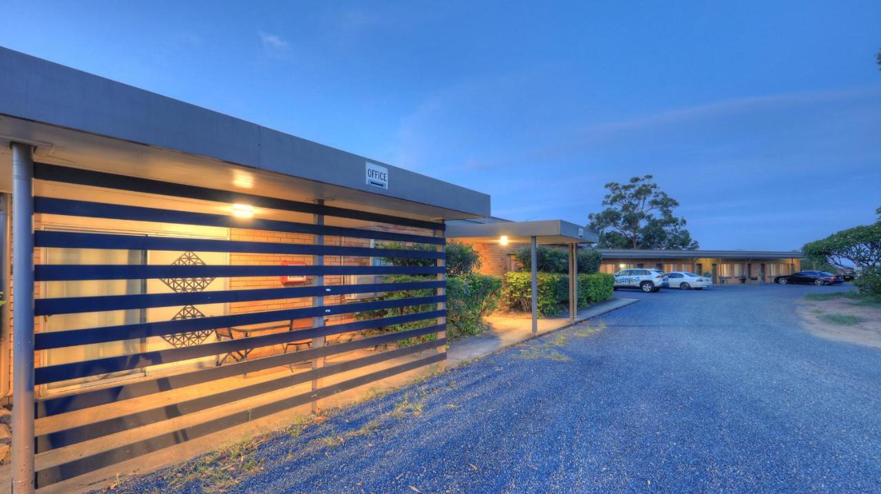 Hilldrop Motor Inn Графтон Экстерьер фото